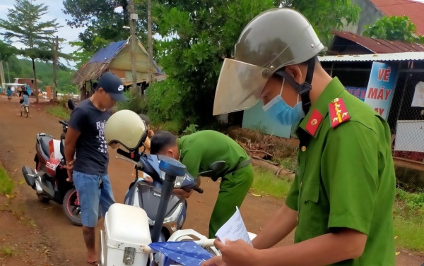 Công an xã Phú Trung làm tốt công tác tuần tra đảm bảo ANTT, trật tự an toàn giao thông trên địa bàn