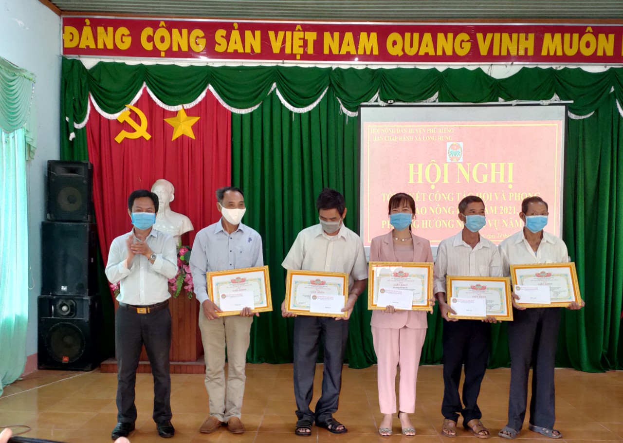 Long Hưng tổng kết công tác Hội nông dân năm 2021